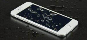 iPhone-6-may-be-water-resistant