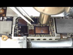 Замена микросхемы USB U2 iPhone 8 Plus